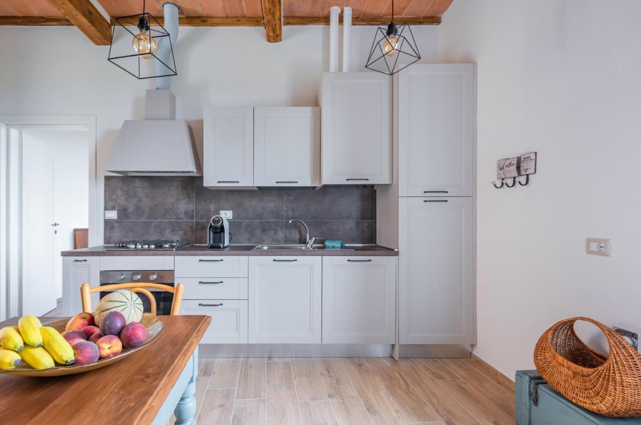 Porta Romana Elegant Apartments With Private Parking! Siena Exteriör bild