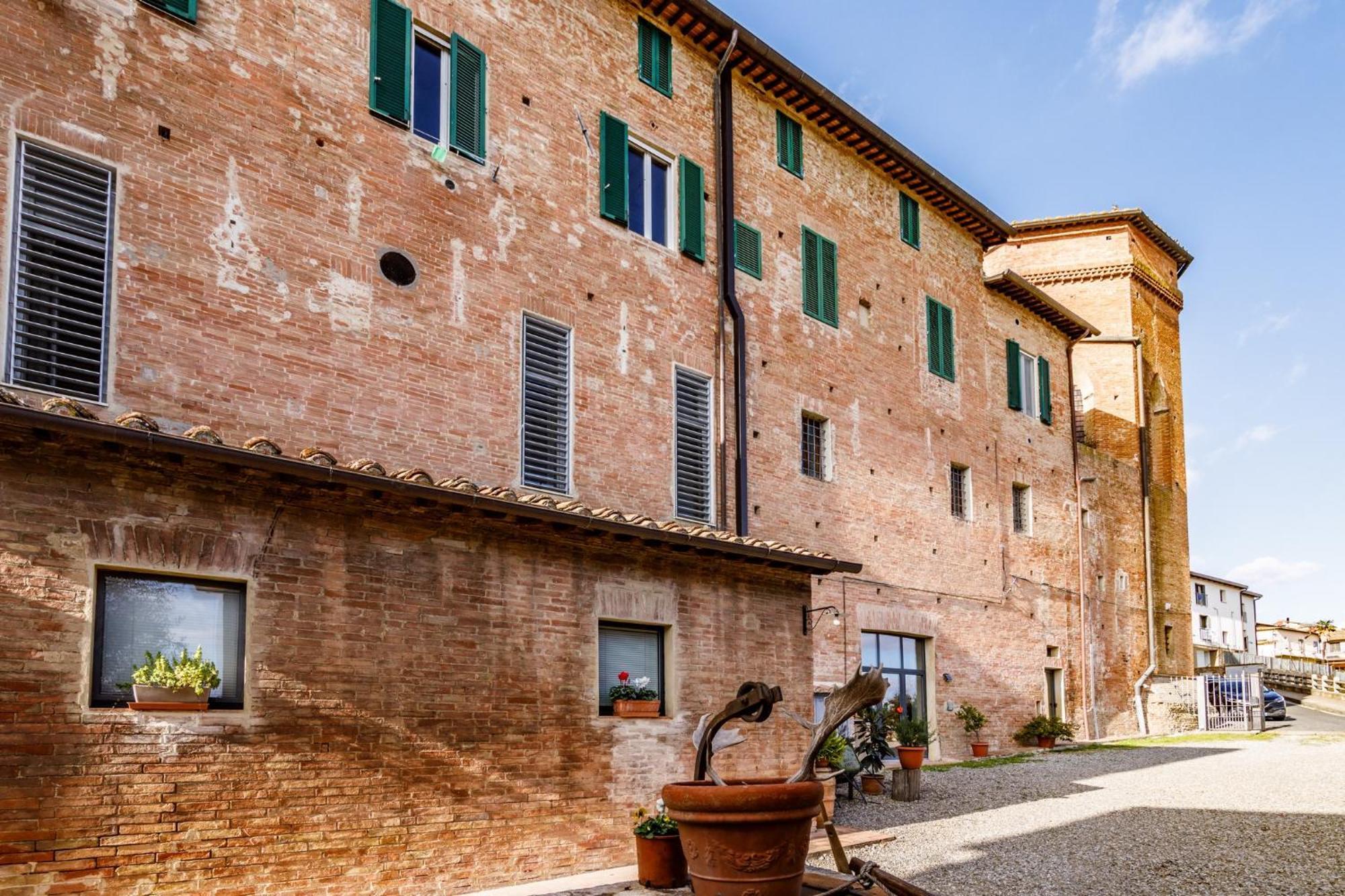 Porta Romana Elegant Apartments With Private Parking! Siena Exteriör bild