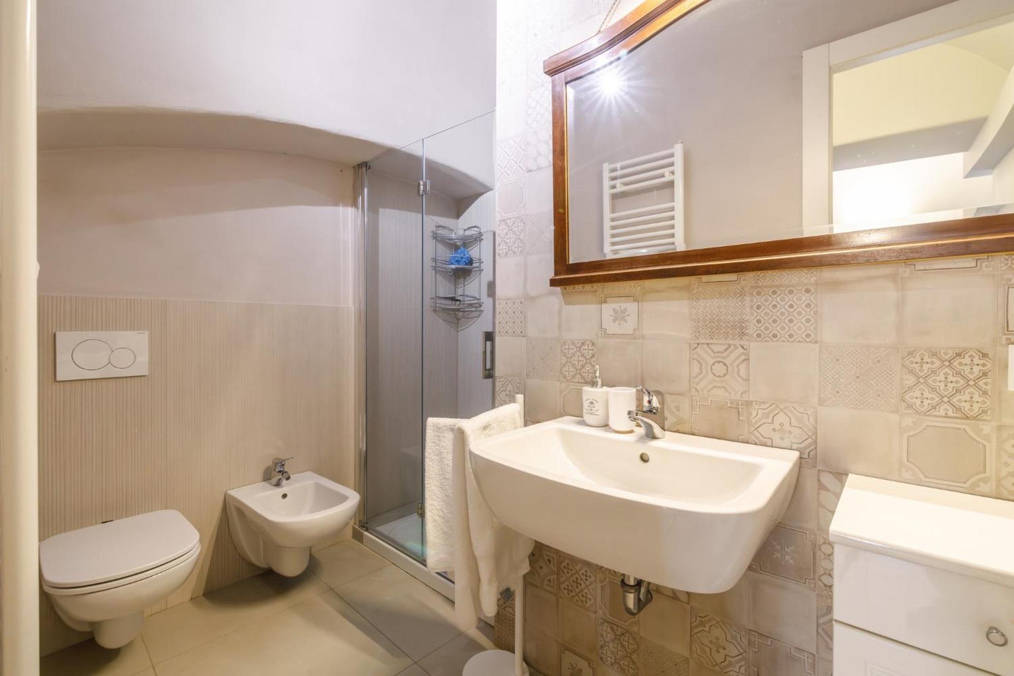 Porta Romana Elegant Apartments With Private Parking! Siena Exteriör bild